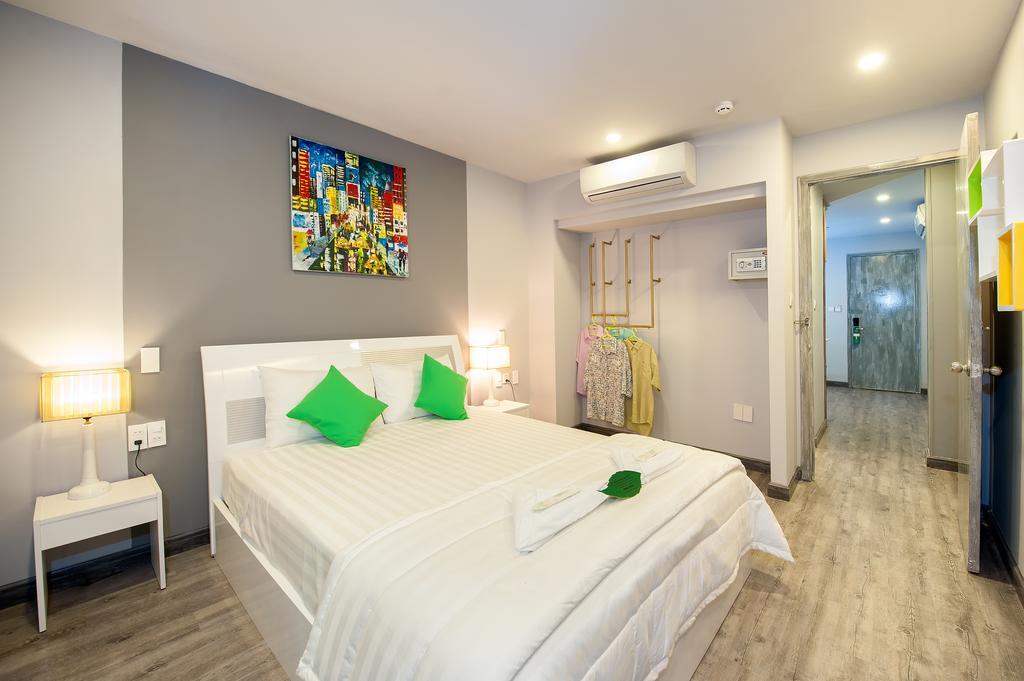 All Seasons Hotel Ho Chi Minh City Exterior photo