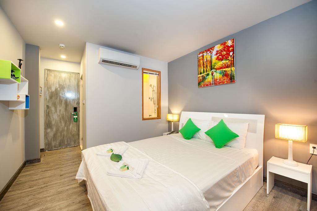 All Seasons Hotel Ho Chi Minh City Exterior photo