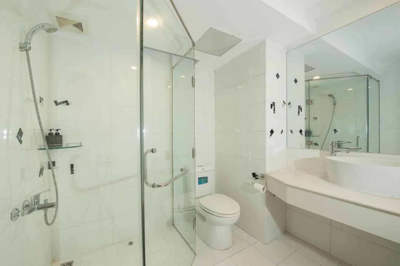 All Seasons Hotel Ho Chi Minh City Exterior photo